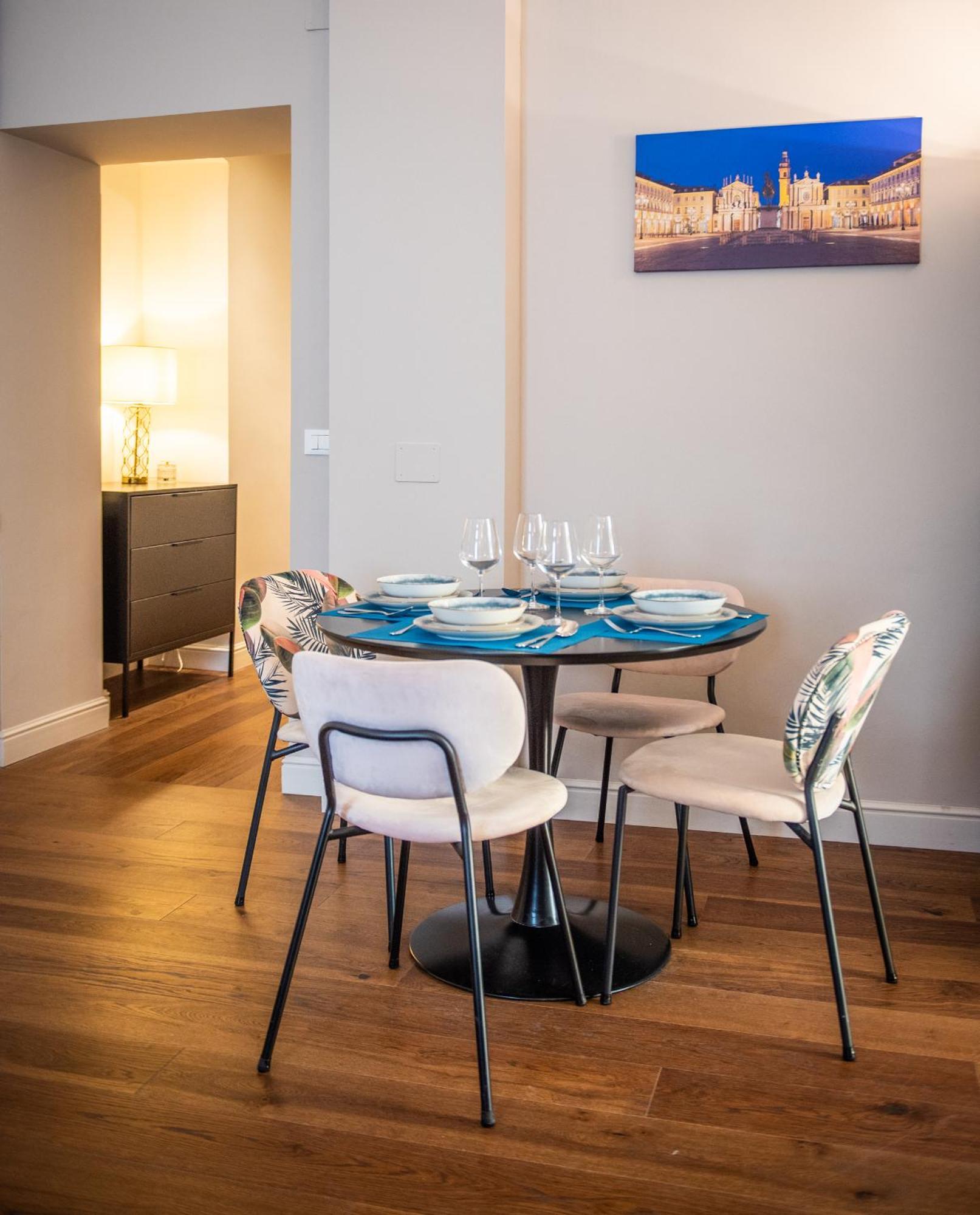 Domus San Carlo- Luxury Apartment In Turin'S Heart Екстериор снимка